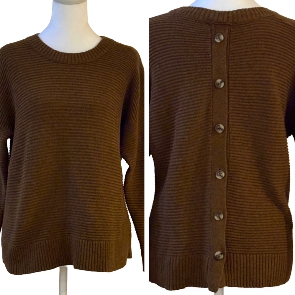 🤎 Madewell Ribbed Button Back Sweater Brown Crewneck Knit Size M Cozy
